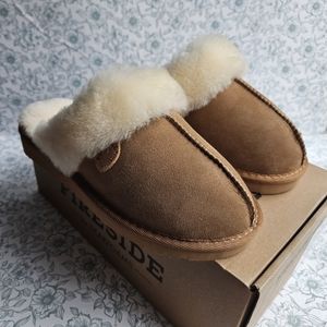 NIB Dearfoams Sydney Genuine Shearling Scuff Slipper | 7W